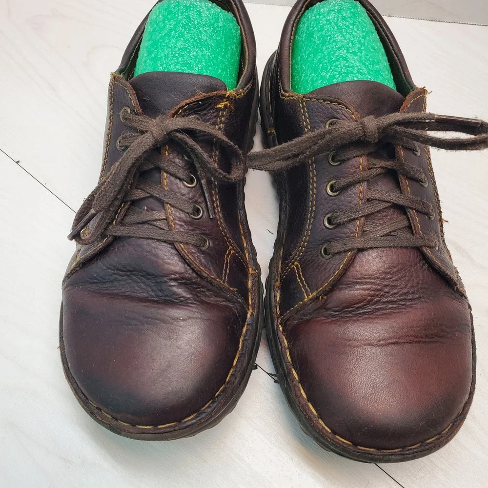 Born Brown Leather Lace-Up Flats